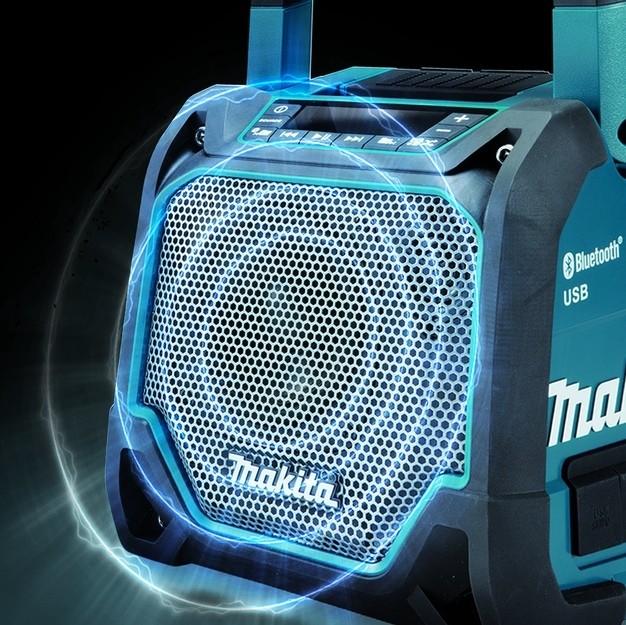 Аккумуляторный проигрыватель (bluetooth колонка) Makita DMR202