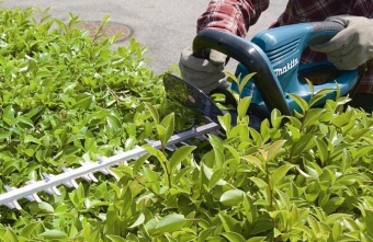 Электрический кусторез Makita UH6570