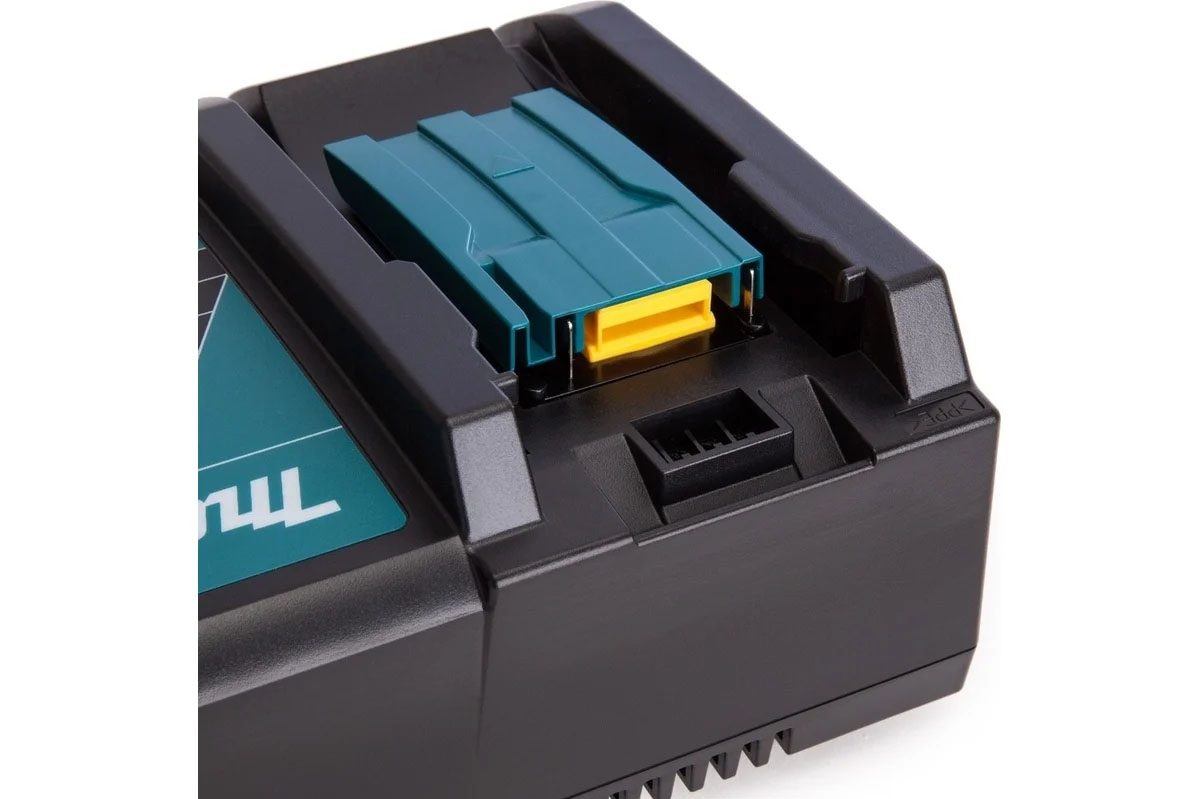 Зарядное устройство DC18RC быстрое — 1913X9-0