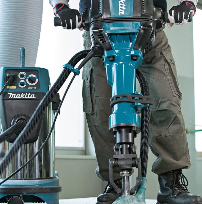 Отбойный молоток Makita HM1802