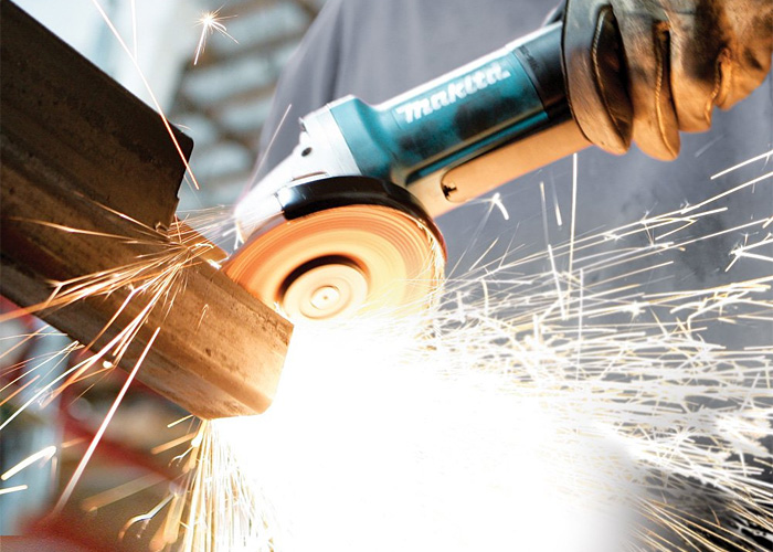 Углошлифовальная машина Makita 9566PC