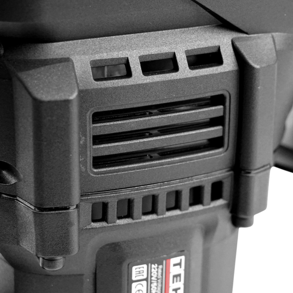 Перфоратор TEH TH3818V