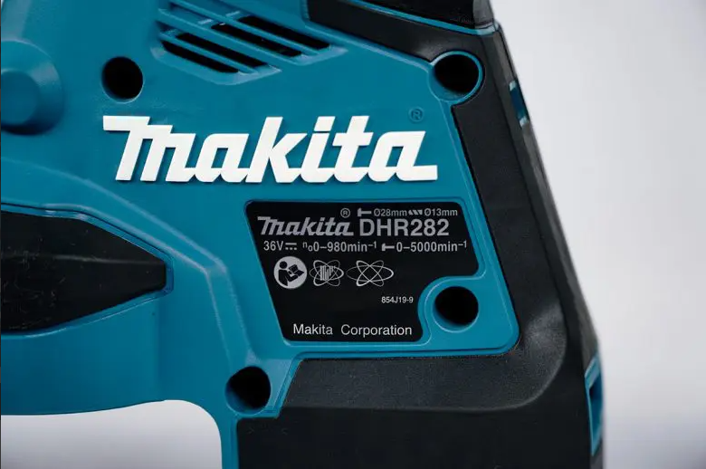 Аккумуляторный перфоратор LXT 18x2 В Makita DHR282Z