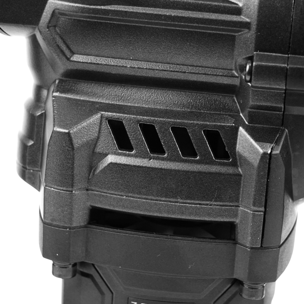 Отбойный молоток TEH TDH6015