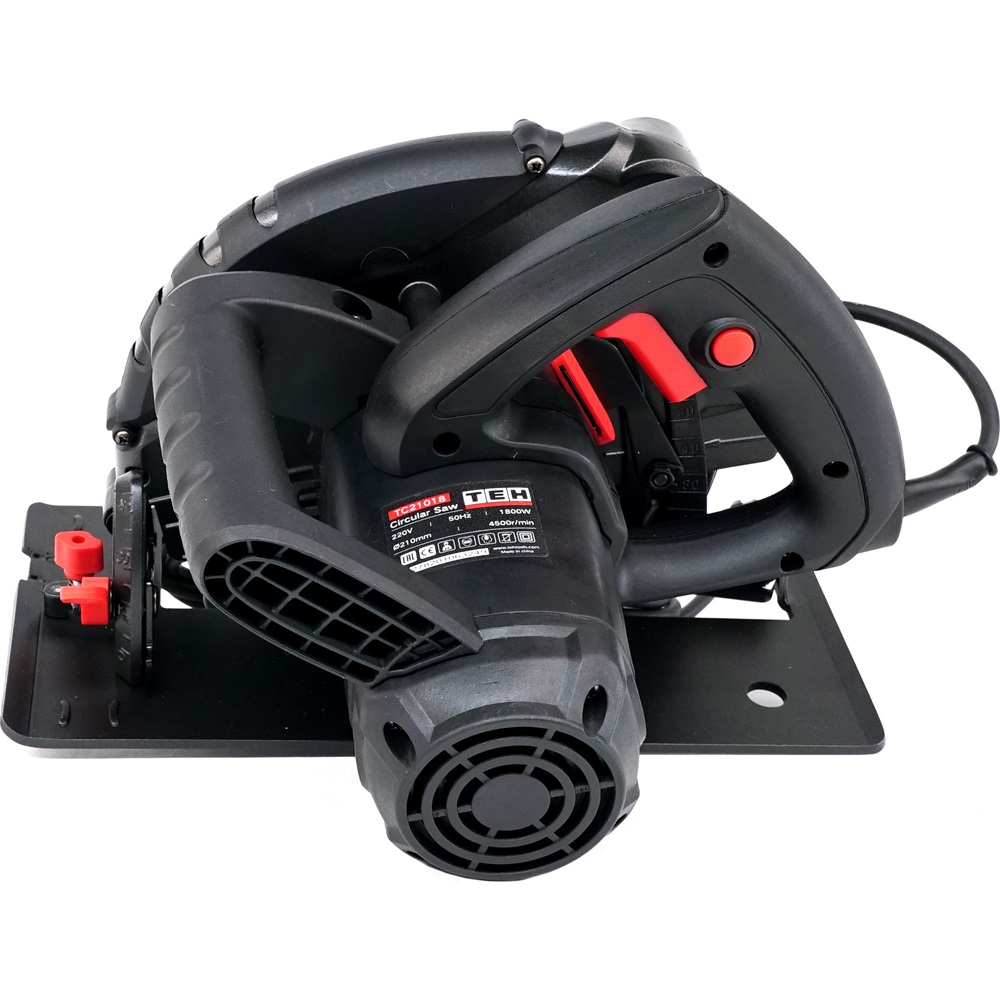 Пила дисковая 210мм TEH TC21018