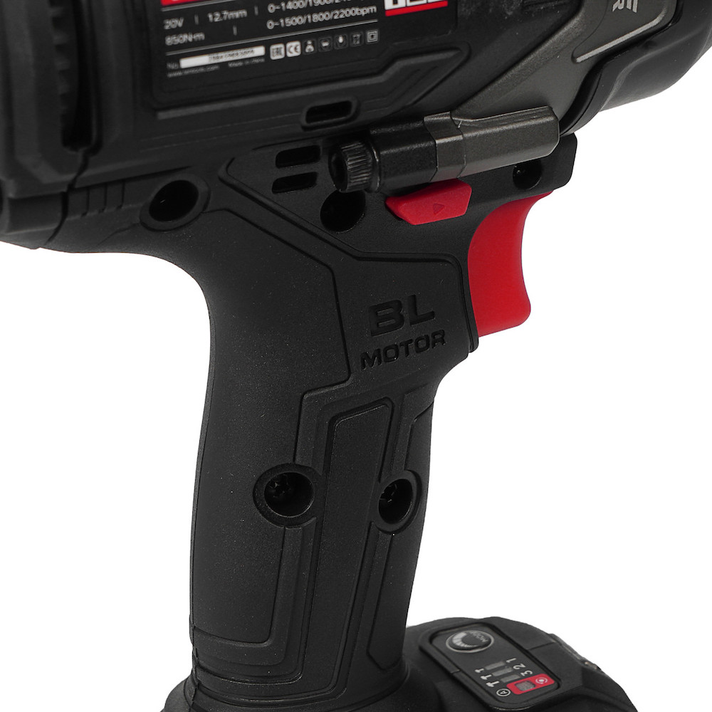 Гайковерт ударный аккумуляторный 20V TEH S-LW850N