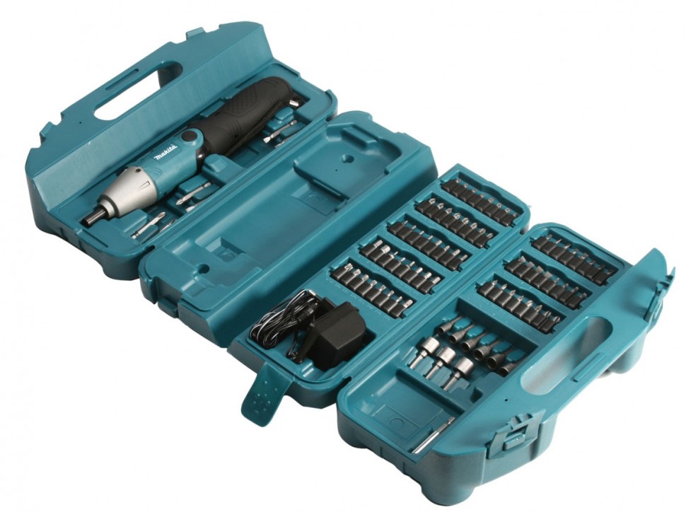 Аккумуляторная отвертка Makita 6723DW