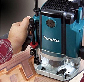 Фрезер Makita RP1801F