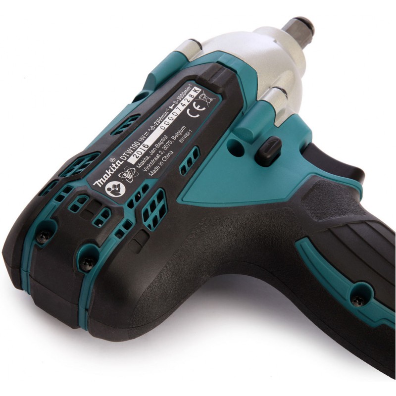 Аккумуляторный ударный гайковерт LXT 18 В Makita DTW190JX3