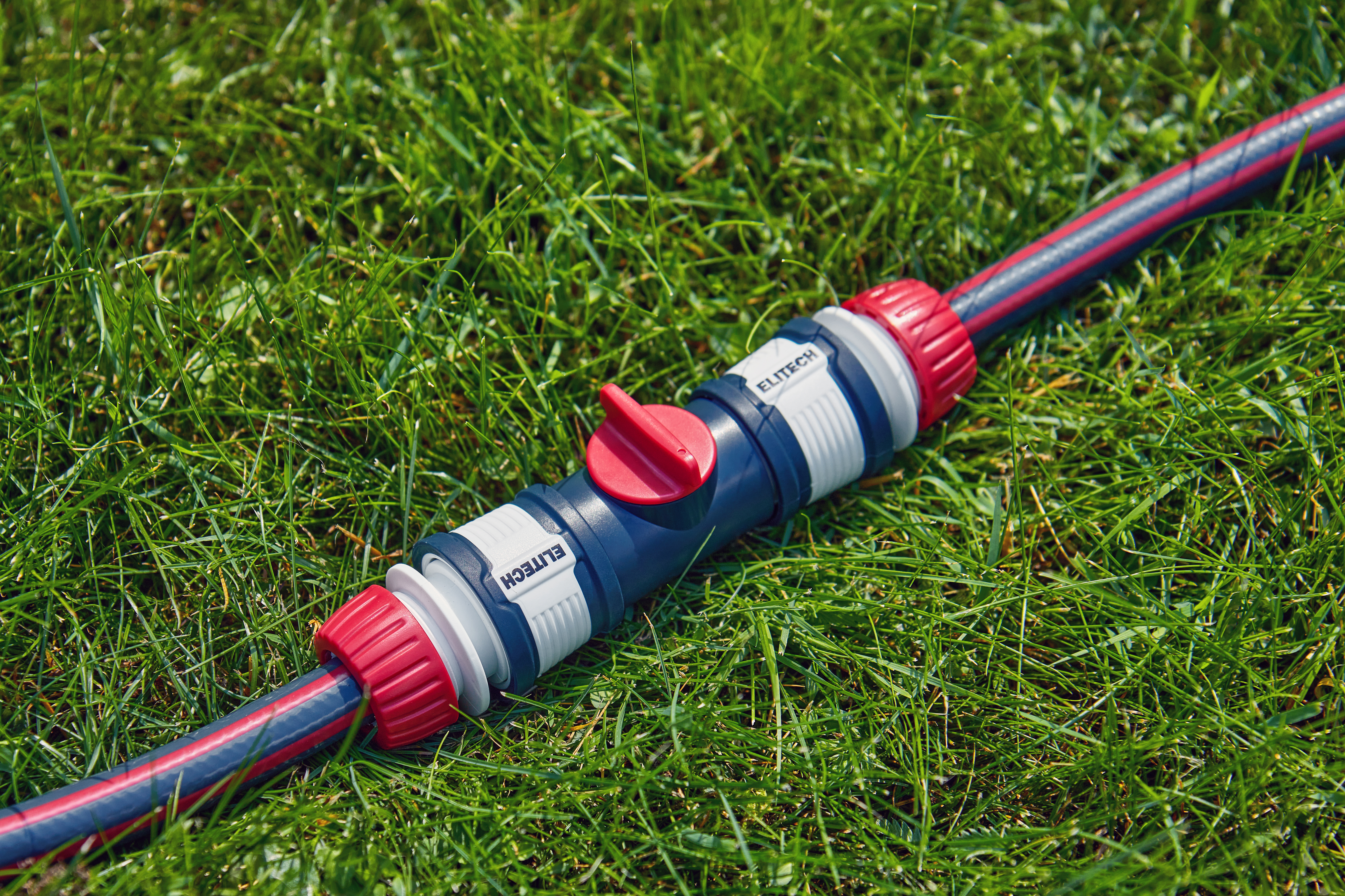 Коннектор с регулировкой давления