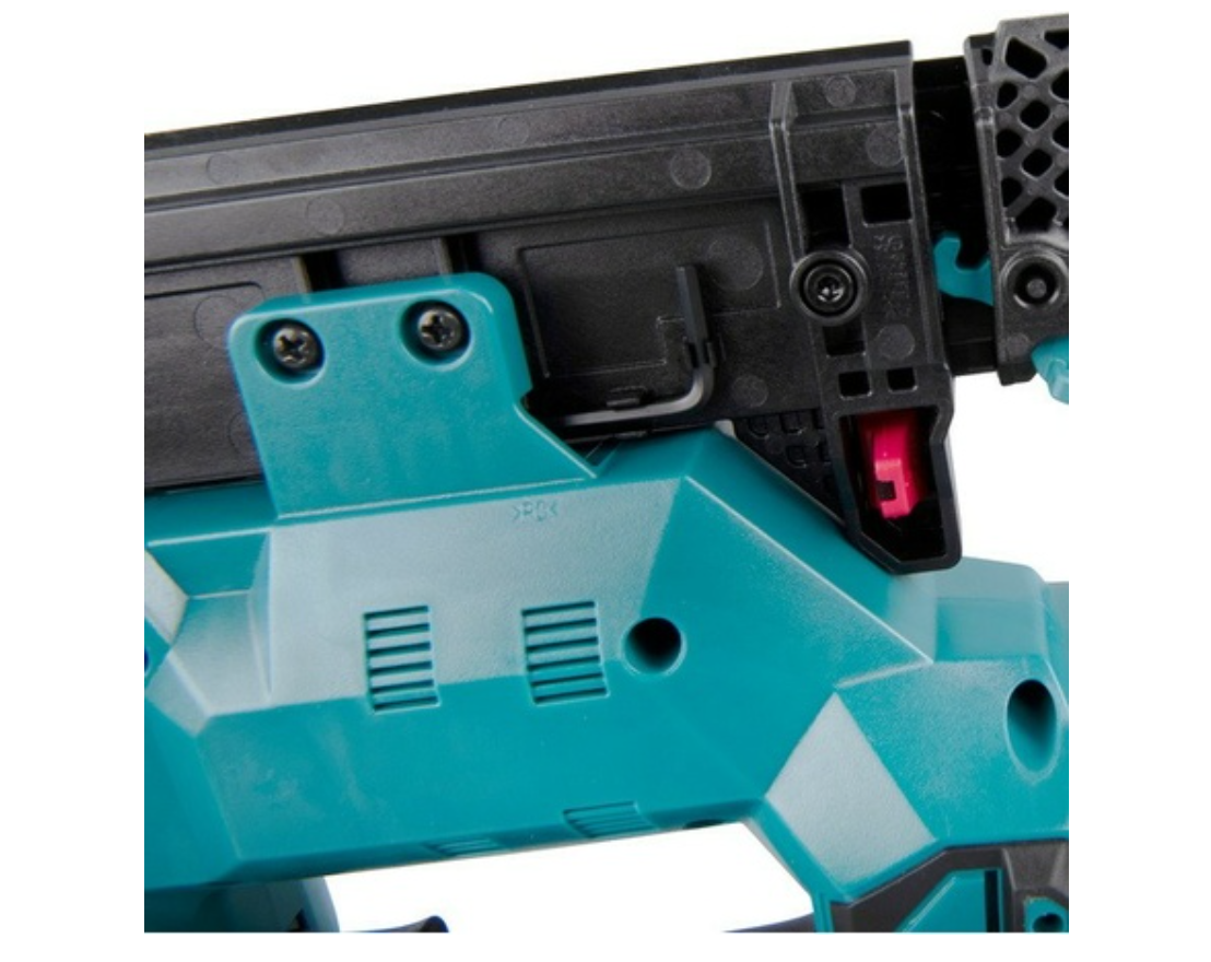 Аккумуляторный нейлер 40 В XGT Makita FN001GZ