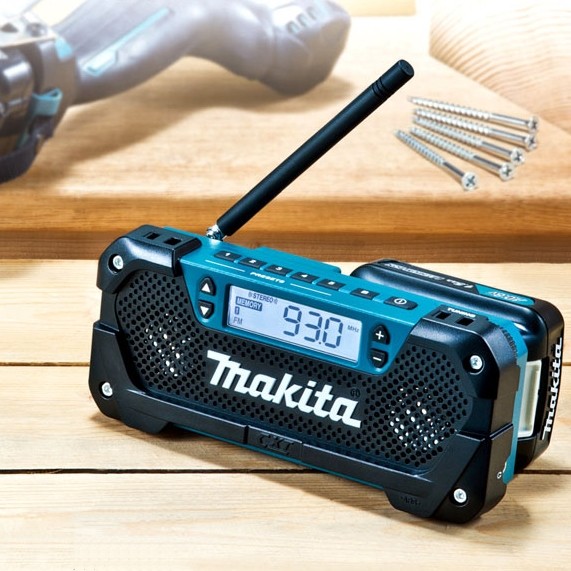 Аккумуляторное радио Makita MR052