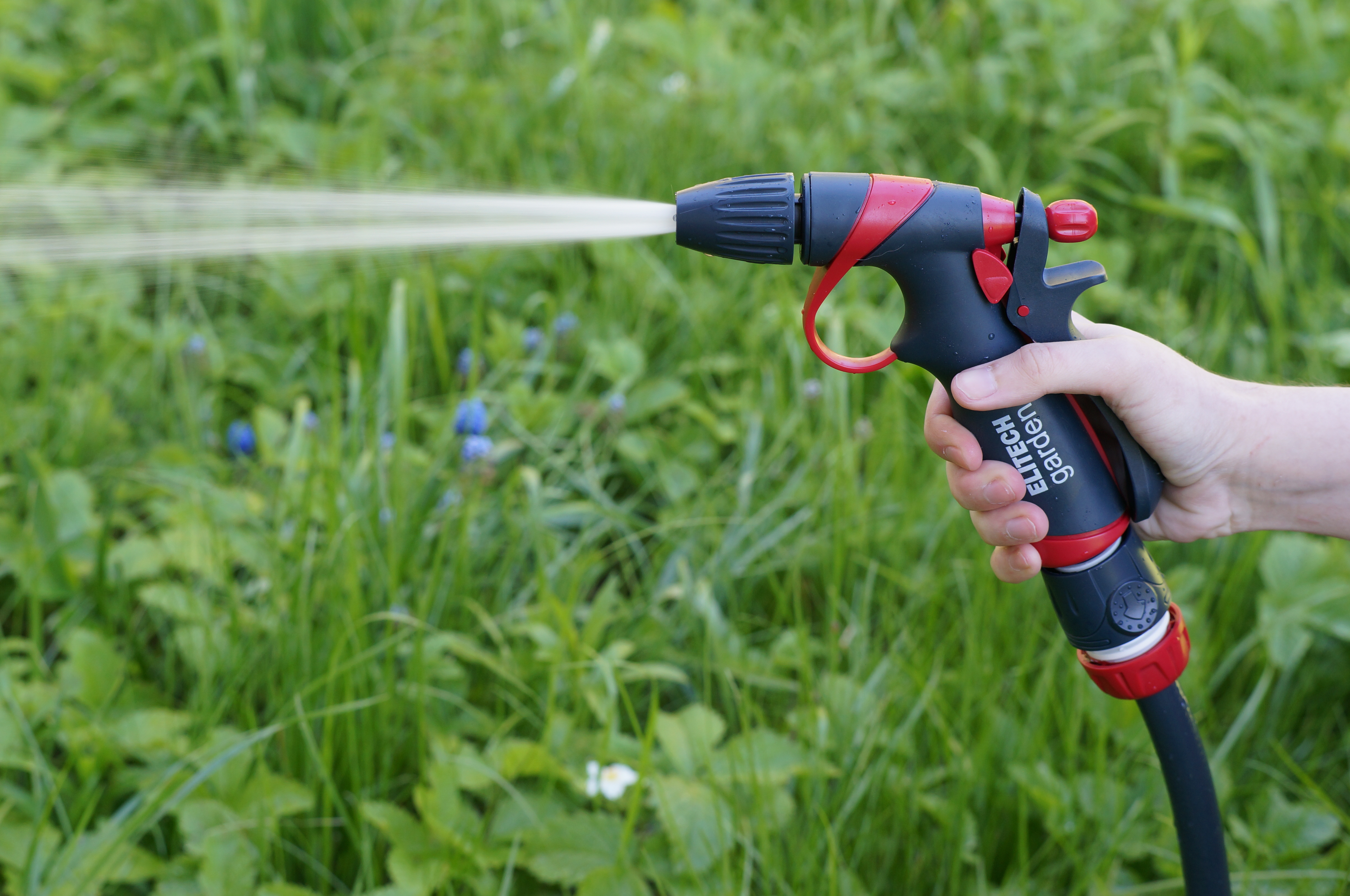 Пистолет-распылитель регулируемый