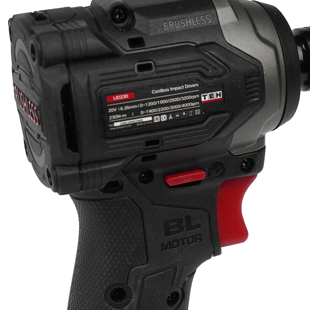 Винтоверт ударный аккумуляторный 20V TEH S-LID230