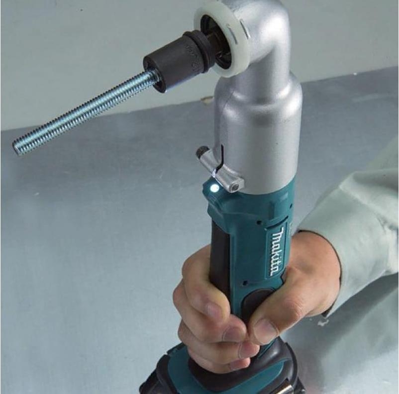 Аккумуляторный угловой ударный гайковерт Makita DTL063Z