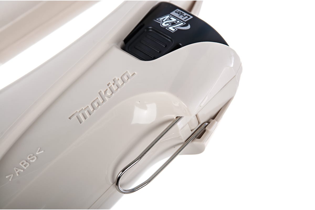 Аккумуляторный пылесос Makita CL070DS