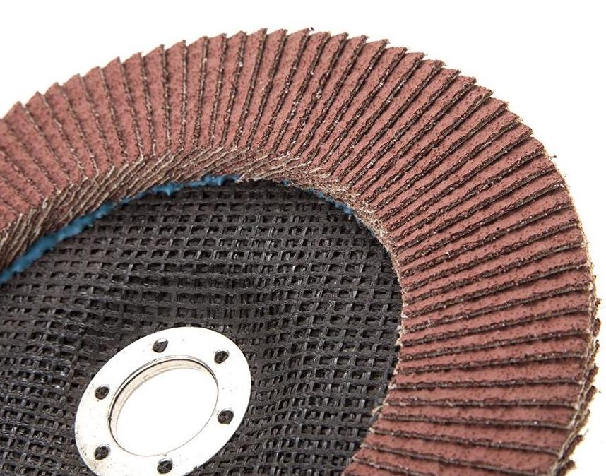 Лепестковый шлифовальный диск С40, 180 мм, стекловолокно, плоский Makita D-28531
