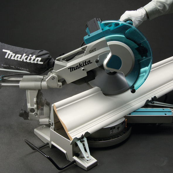 Торцовочная пила Makita LS1216