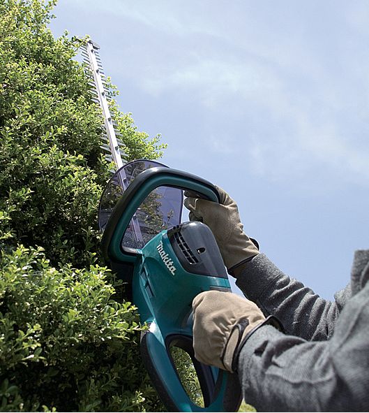 Электрический кусторез Makita UH6580